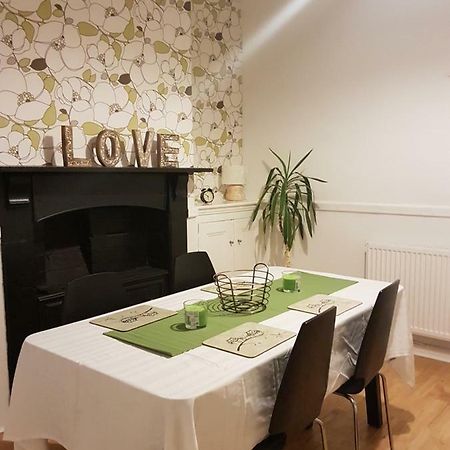 Tynant House- Modern 3 Bed House- City Centre And Free Parking Cardiff Buitenkant foto