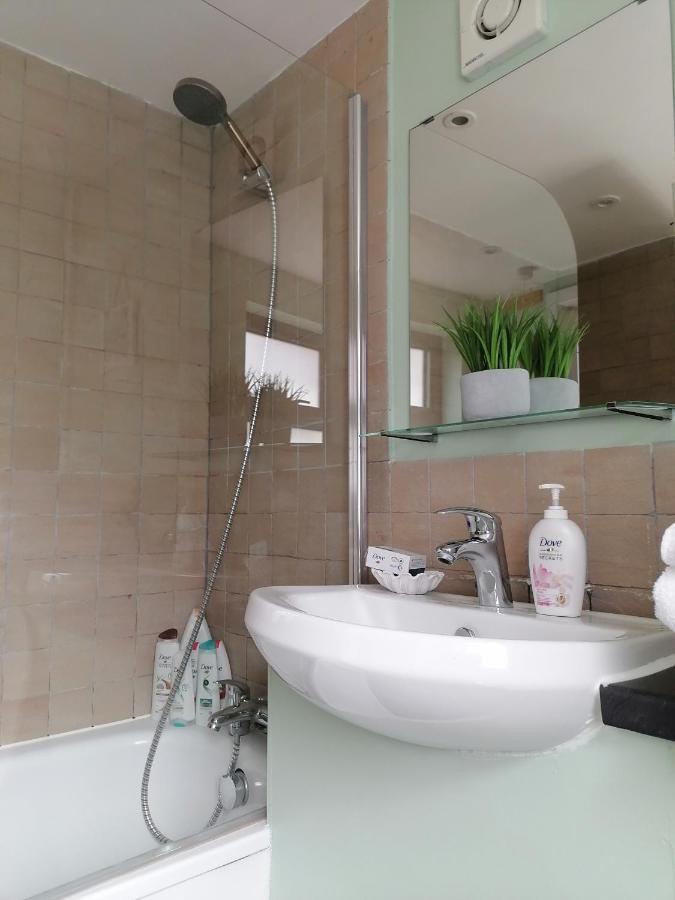 Tynant House- Modern 3 Bed House- City Centre And Free Parking Cardiff Buitenkant foto