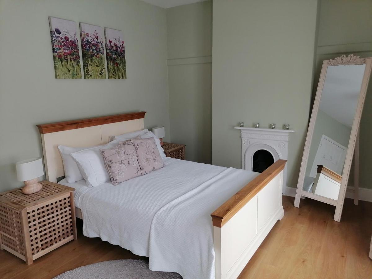 Tynant House- Modern 3 Bed House- City Centre And Free Parking Cardiff Buitenkant foto