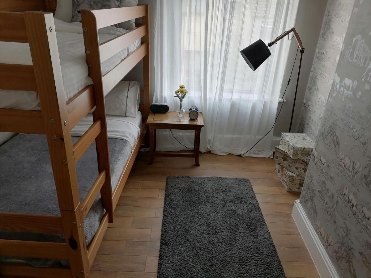 Tynant House- Modern 3 Bed House- City Centre And Free Parking Cardiff Buitenkant foto