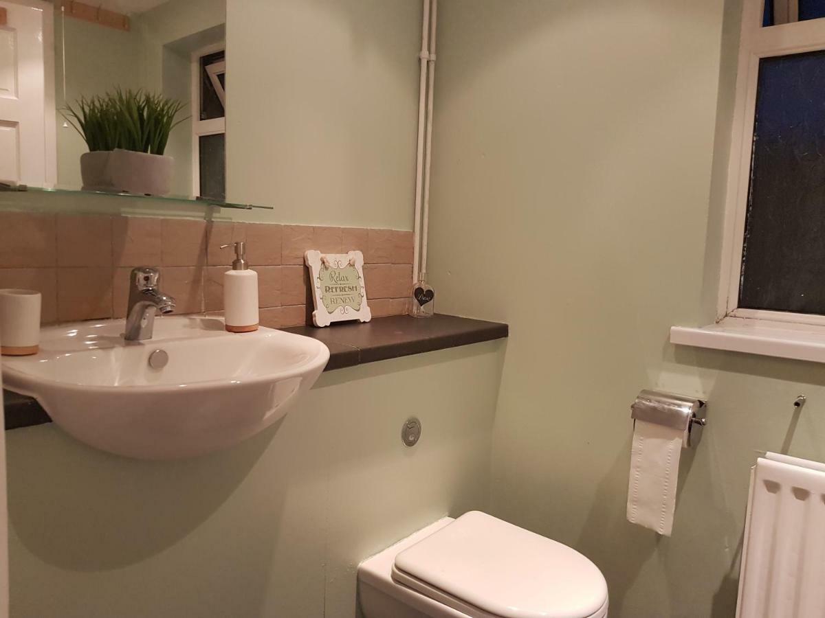 Tynant House- Modern 3 Bed House- City Centre And Free Parking Cardiff Buitenkant foto