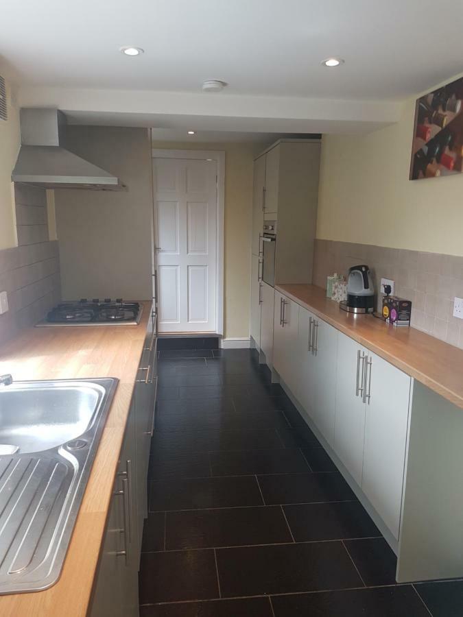 Tynant House- Modern 3 Bed House- City Centre And Free Parking Cardiff Buitenkant foto