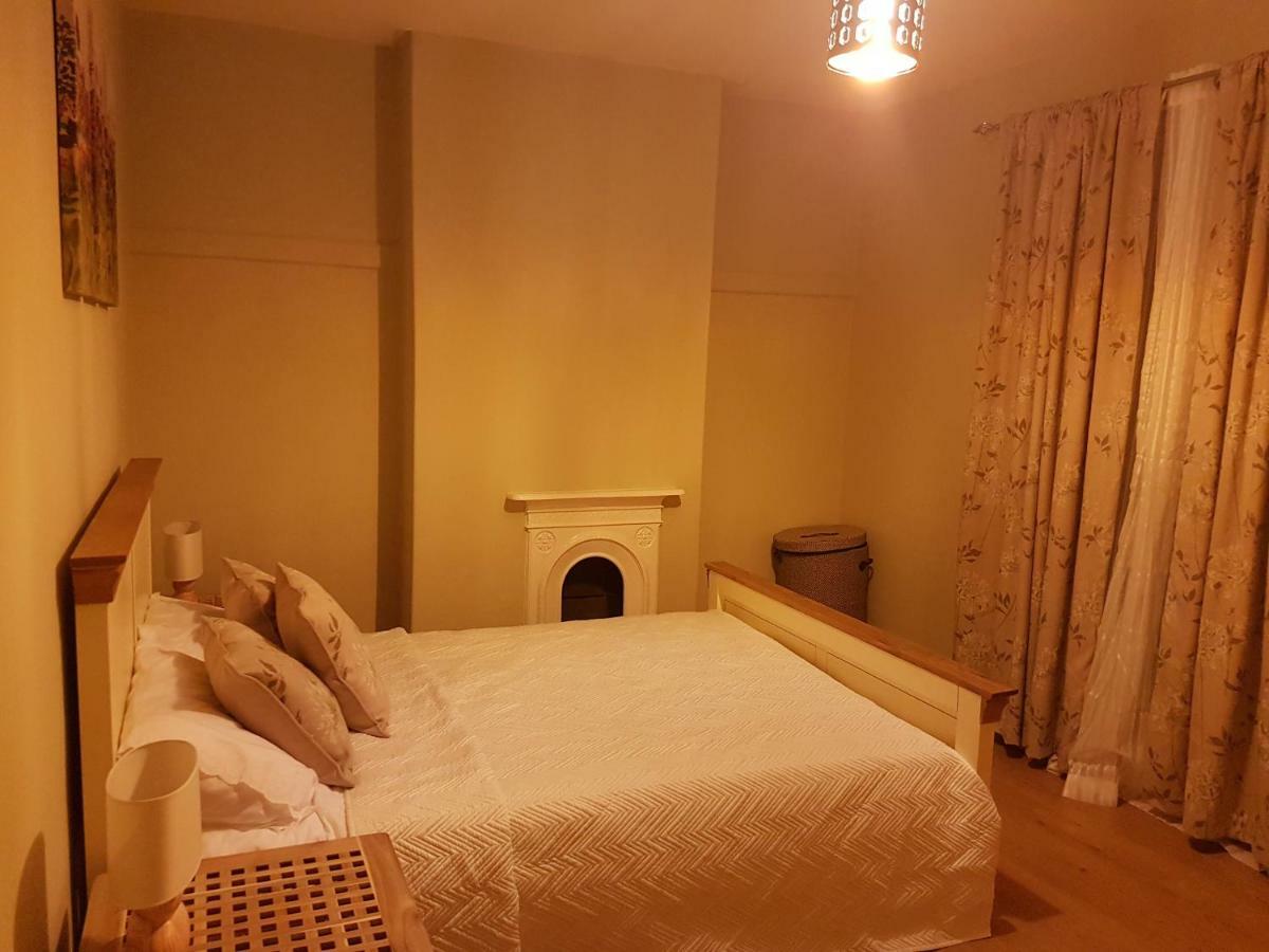 Tynant House- Modern 3 Bed House- City Centre And Free Parking Cardiff Buitenkant foto